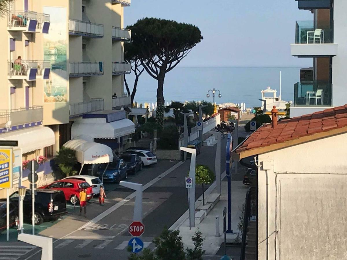 Delta A - Piazza Marina - Vista Mare Villa Lido di Jesolo Eksteriør billede